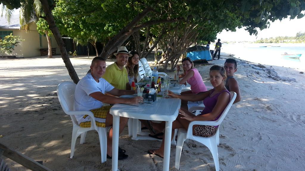 גוראידהו Rip Tide Vacation Inn, K.Guraidhoo מראה חיצוני תמונה