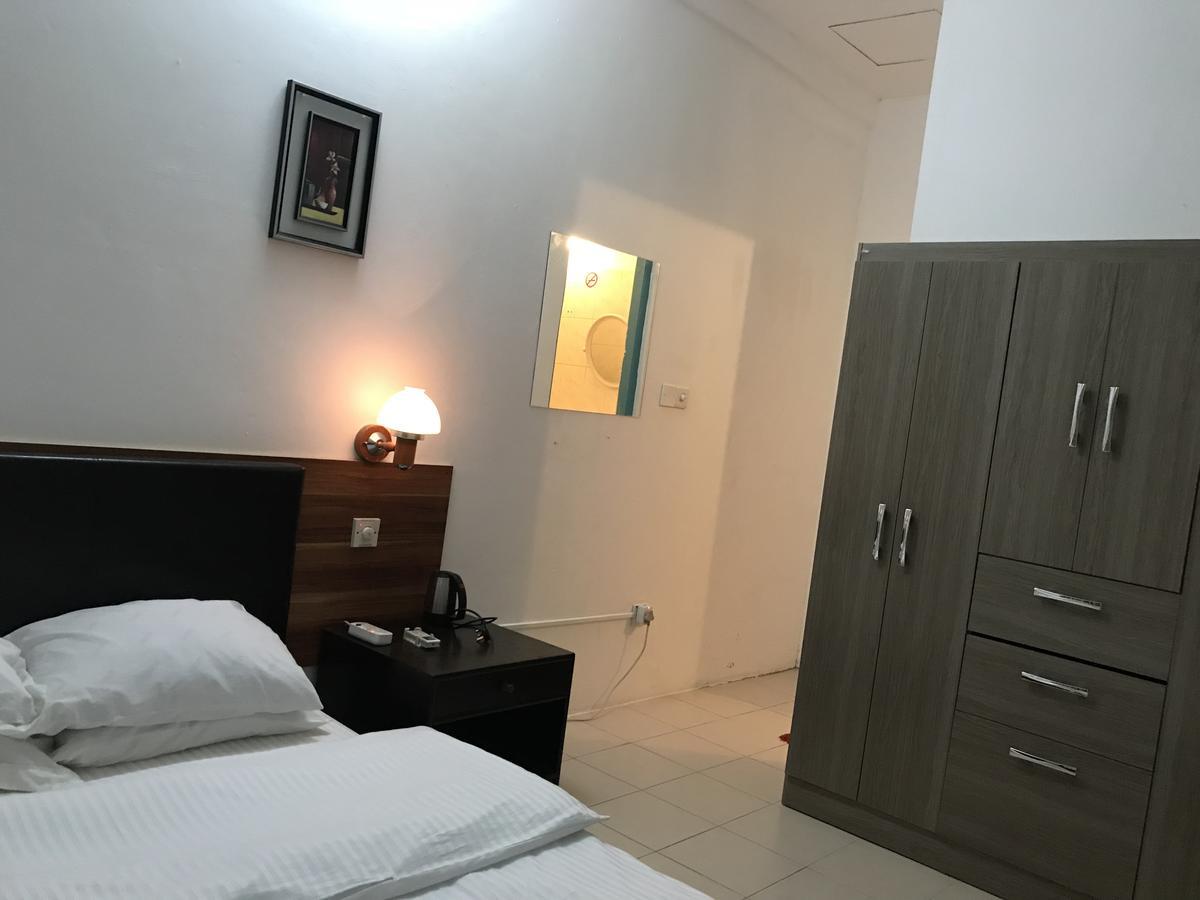 גוראידהו Rip Tide Vacation Inn, K.Guraidhoo מראה חיצוני תמונה