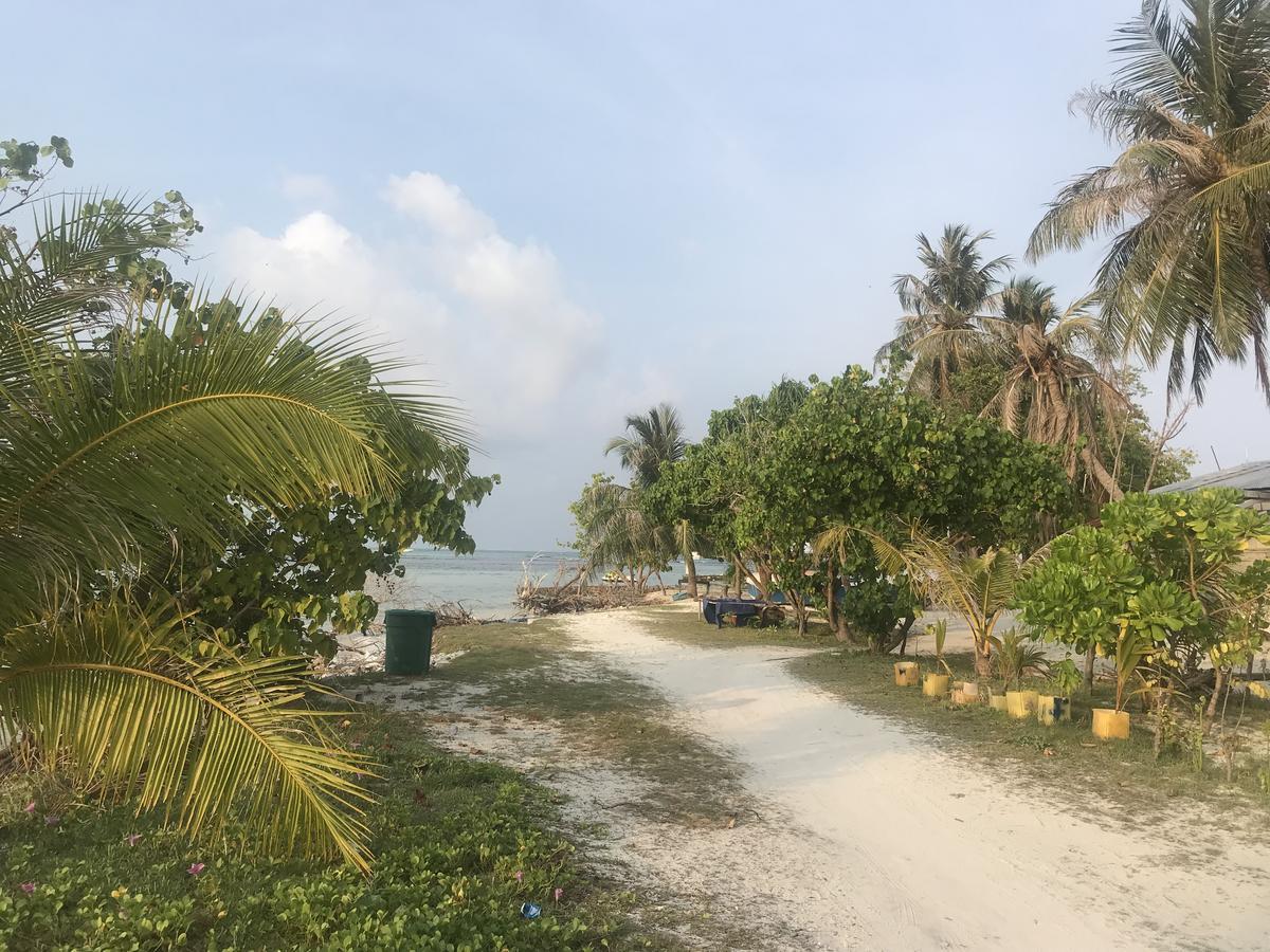 גוראידהו Rip Tide Vacation Inn, K.Guraidhoo מראה חיצוני תמונה